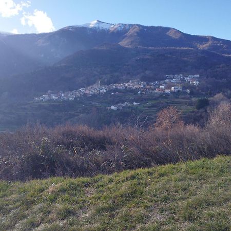 Rifugio Ca' Da Cardella Hotel Mendatica Luaran gambar